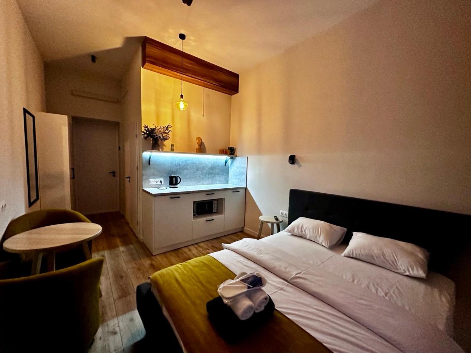 Hotel Gallery 21 Lviv Ngoại thất bức ảnh