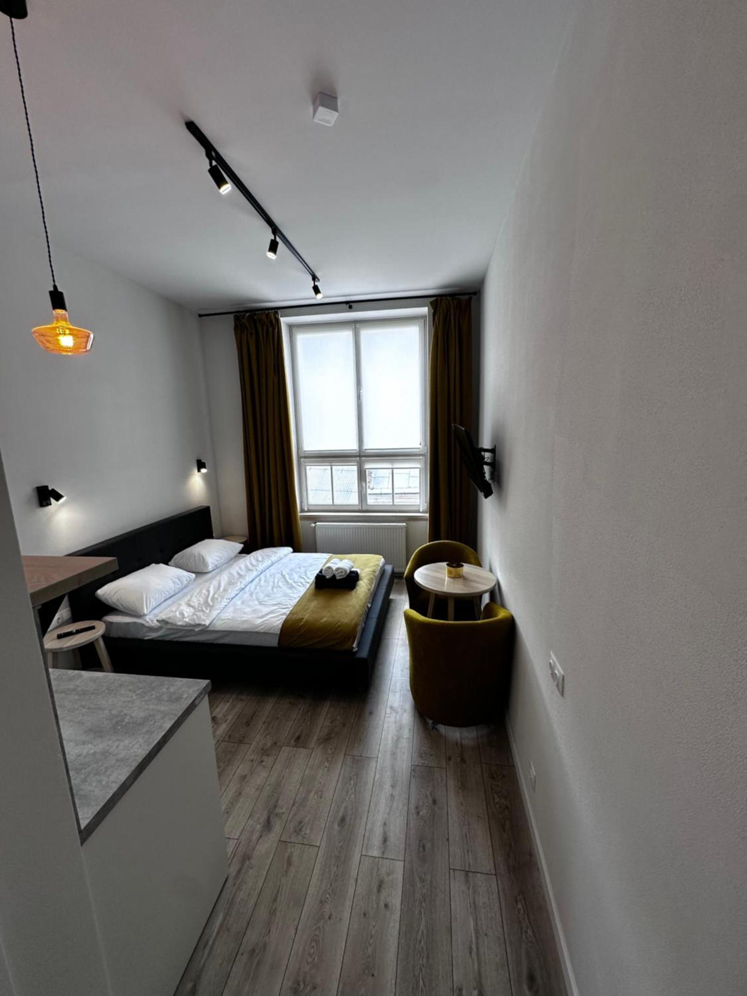 Hotel Gallery 21 Lviv Ngoại thất bức ảnh