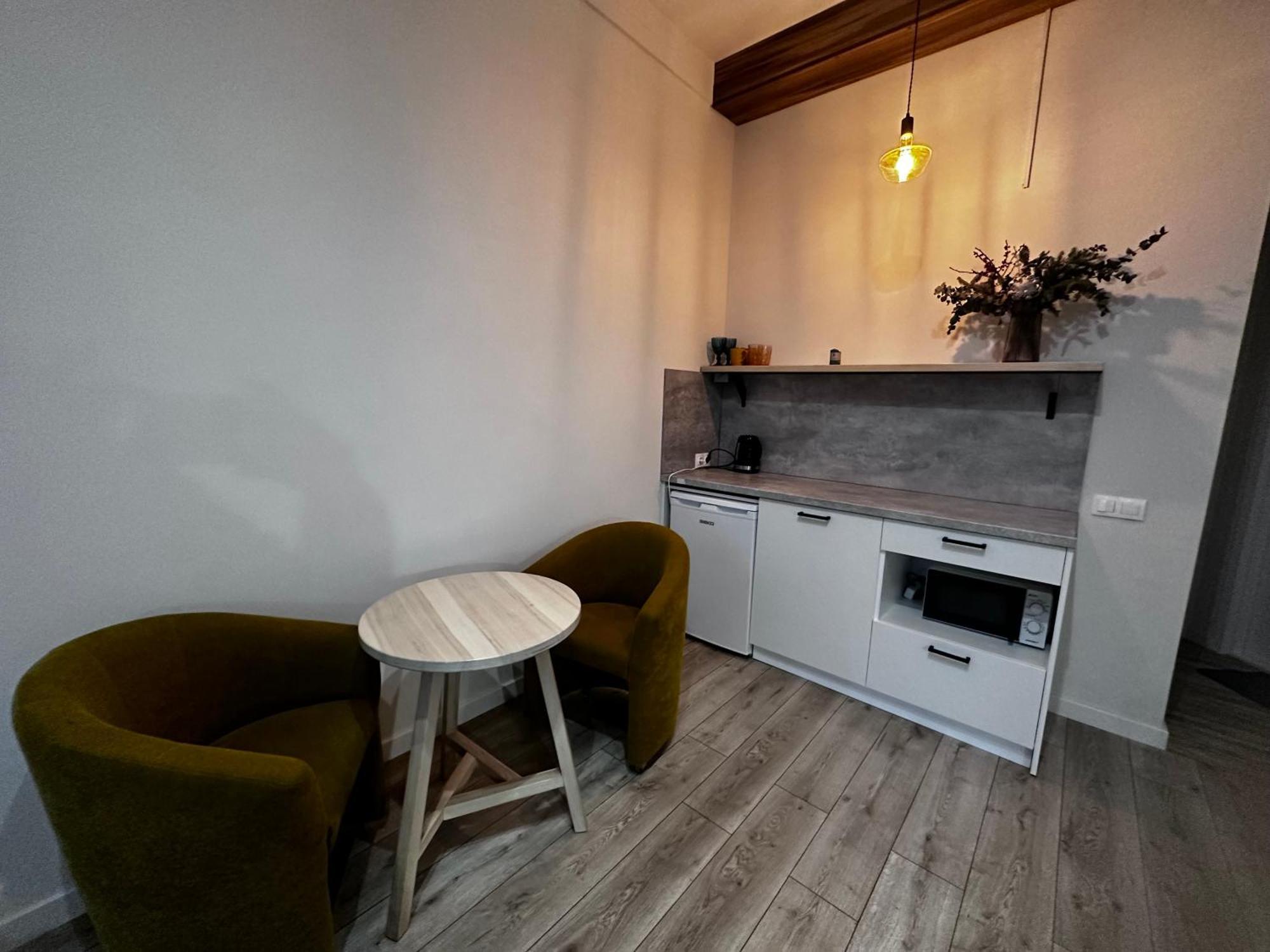 Hotel Gallery 21 Lviv Ngoại thất bức ảnh