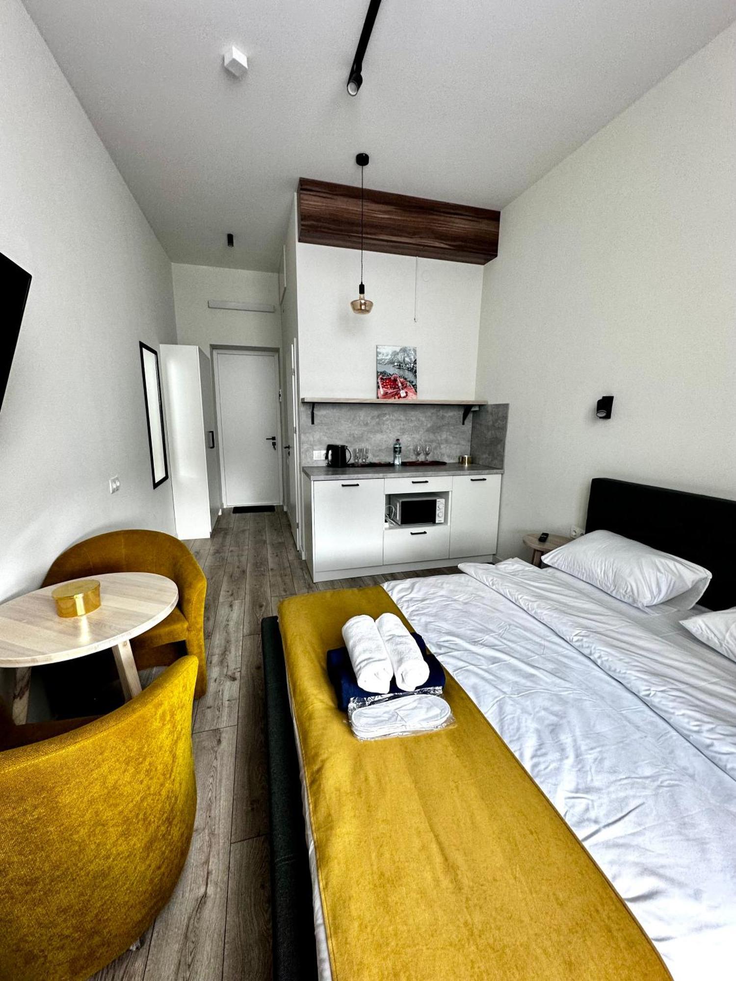 Hotel Gallery 21 Lviv Ngoại thất bức ảnh