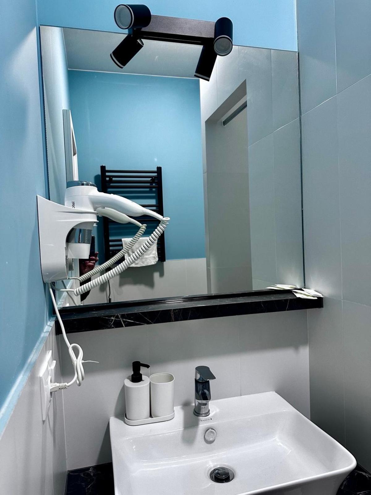 Hotel Gallery 21 Lviv Ngoại thất bức ảnh